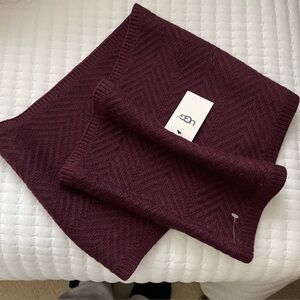 UGG Burgundy Infinity Knit Scarf